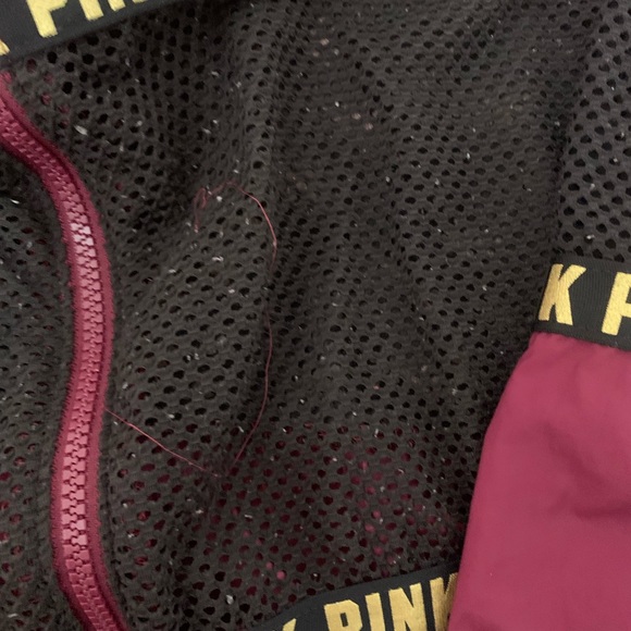 Pink windbreaker - Picture 4 of 7